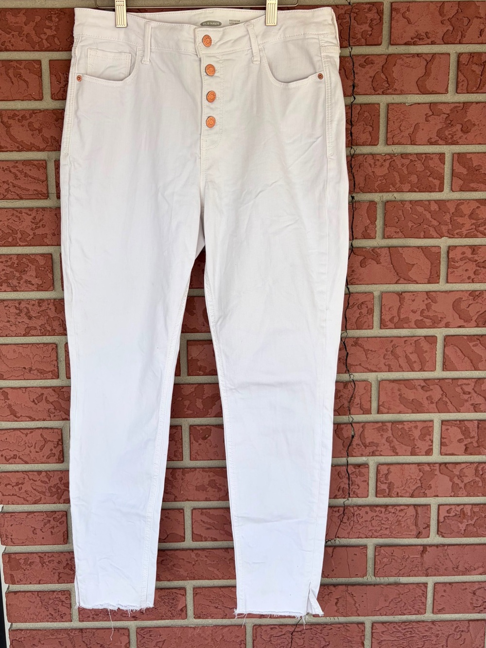 Old Navy White Rockstar High-Rise Super Skinny Jeans